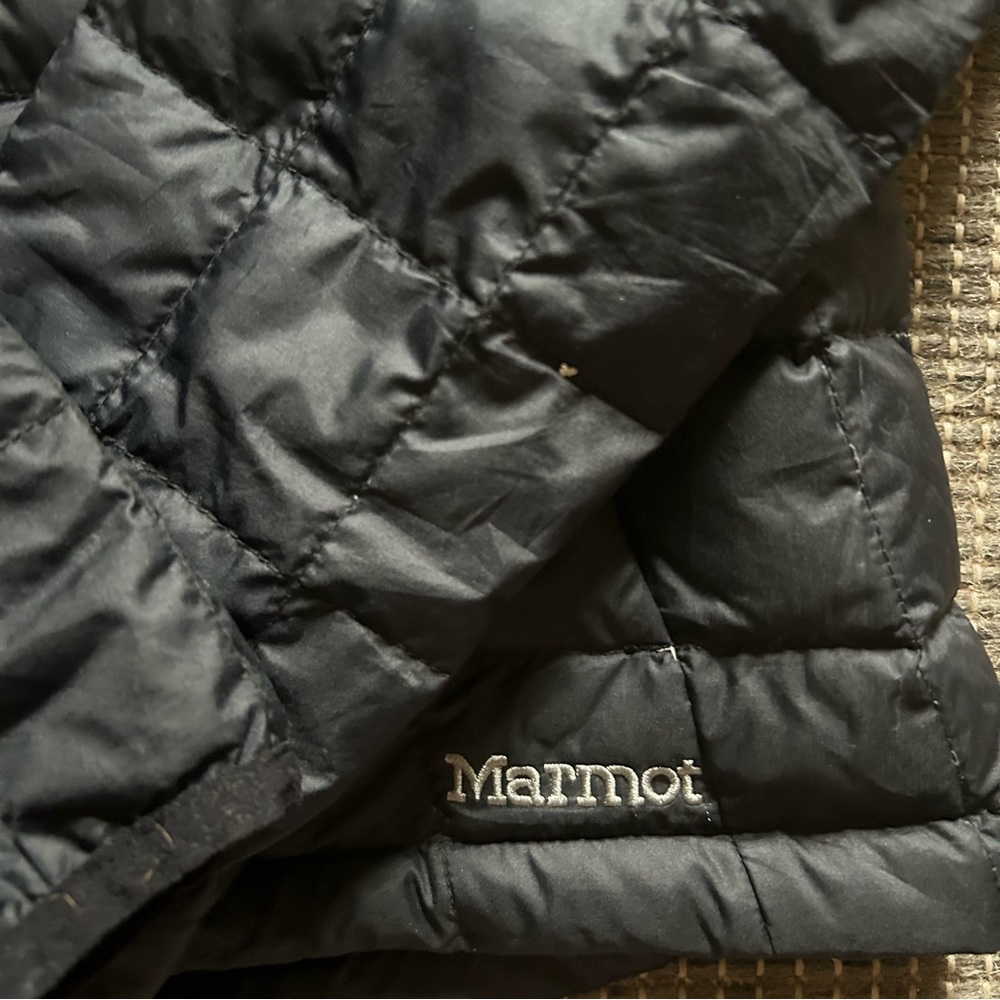 MARMOT 700 fill down jacket GUC - Picture 2 of 3